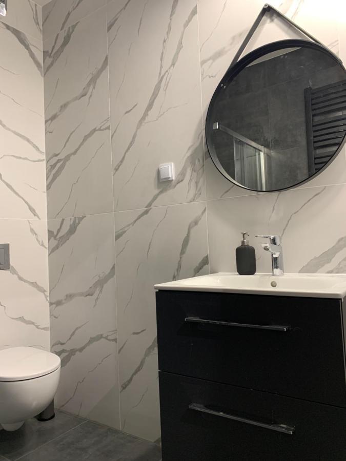 W Apartments Варшава Екстер'єр фото
